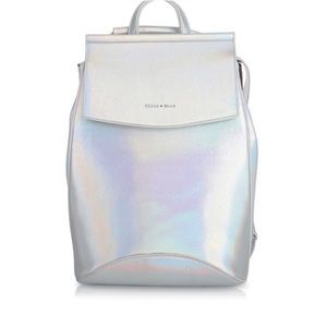 SALE🎉 NWOT Pixie Mood Holographic Kim bag